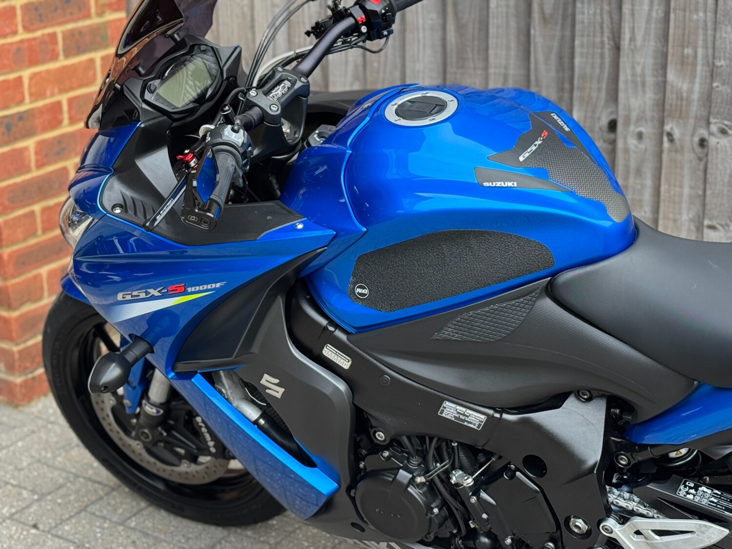 Suzuki GSX-S