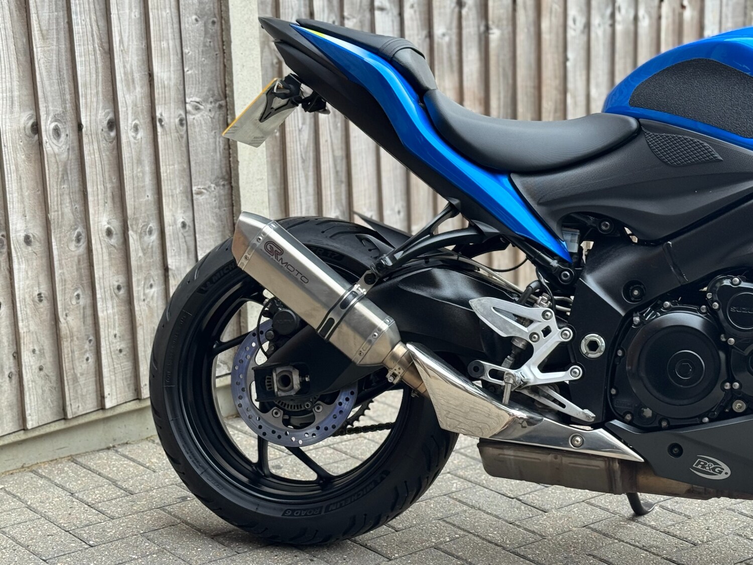Suzuki GSX-S