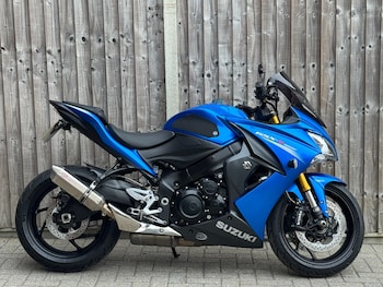 Used Suzuki GSX-S 2016 for sale - bike-76195888: Photo