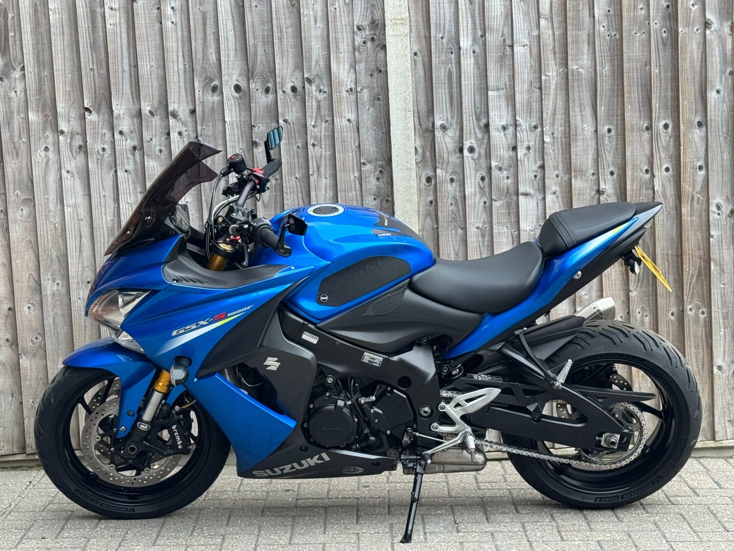 Suzuki GSX-S