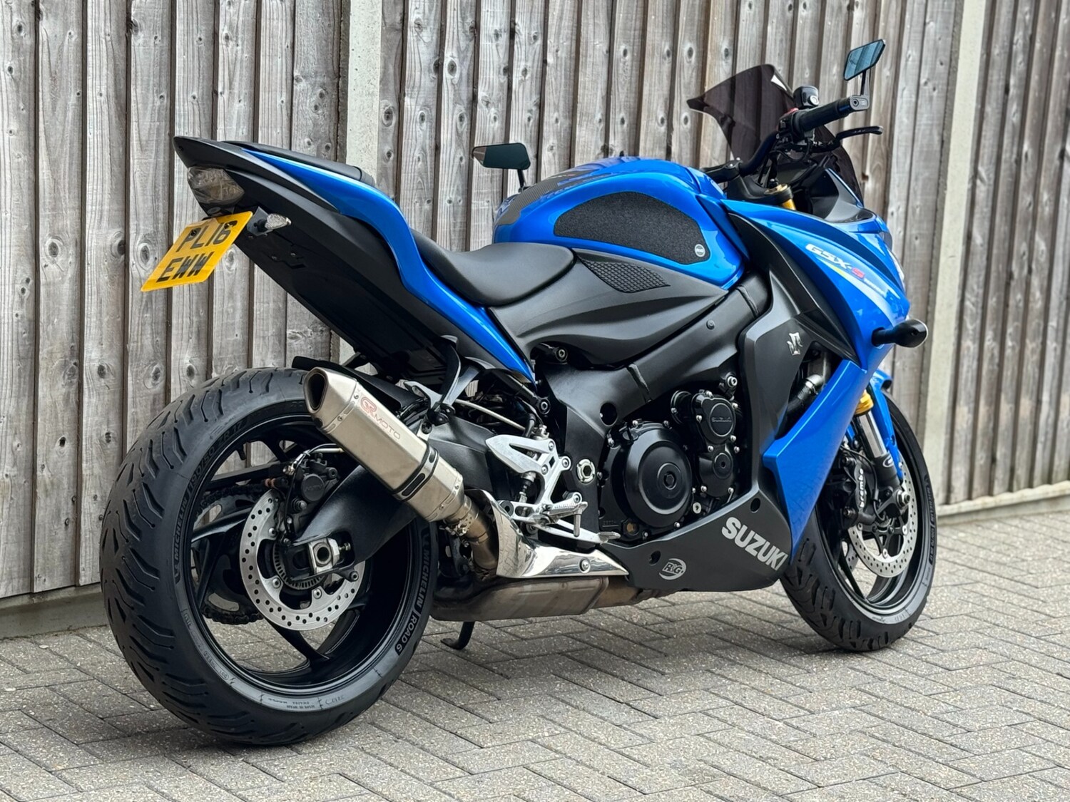 Suzuki GSX-S