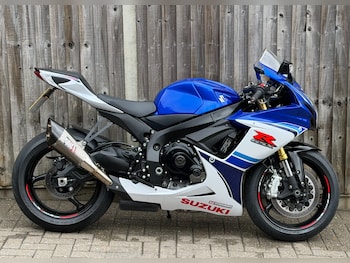 Used Suzuki GSX-R 2016 for sale - bike-78791606: Photo