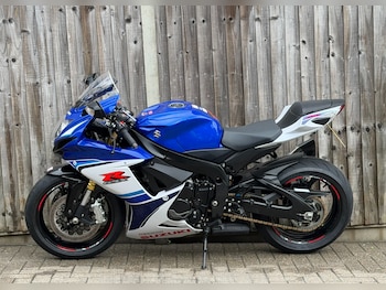 Used Suzuki GSX-R 2016 for sale - bike-78791606: Photo