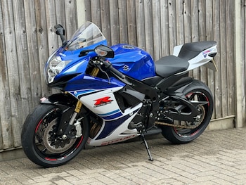 Used Suzuki GSX-R 2016 for sale - bike-78791606: Photo