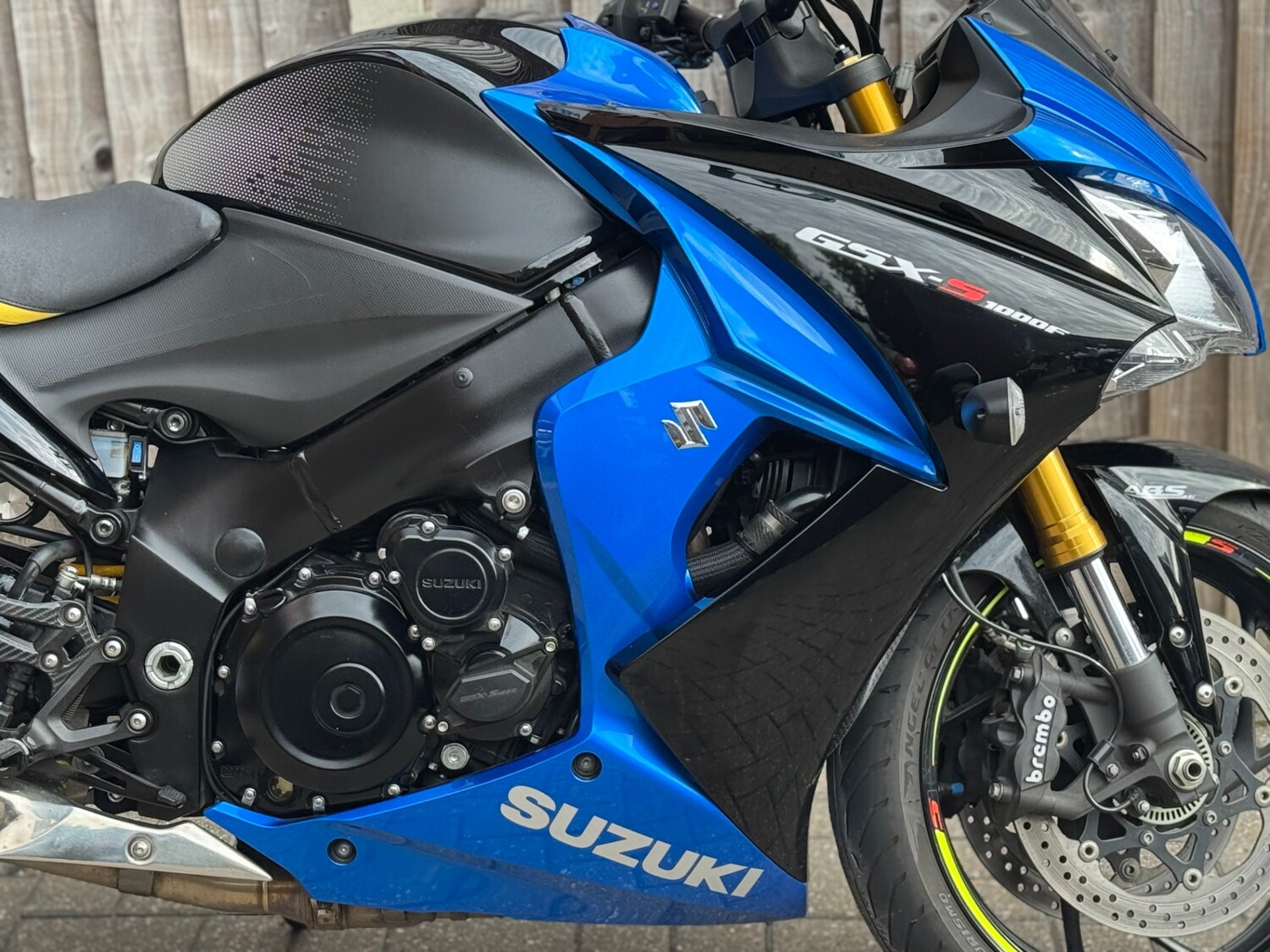 Suzuki GSX-S