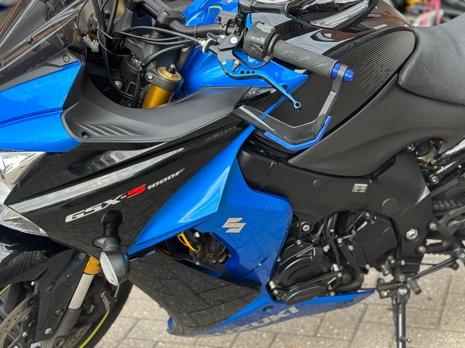 Suzuki GSX-S