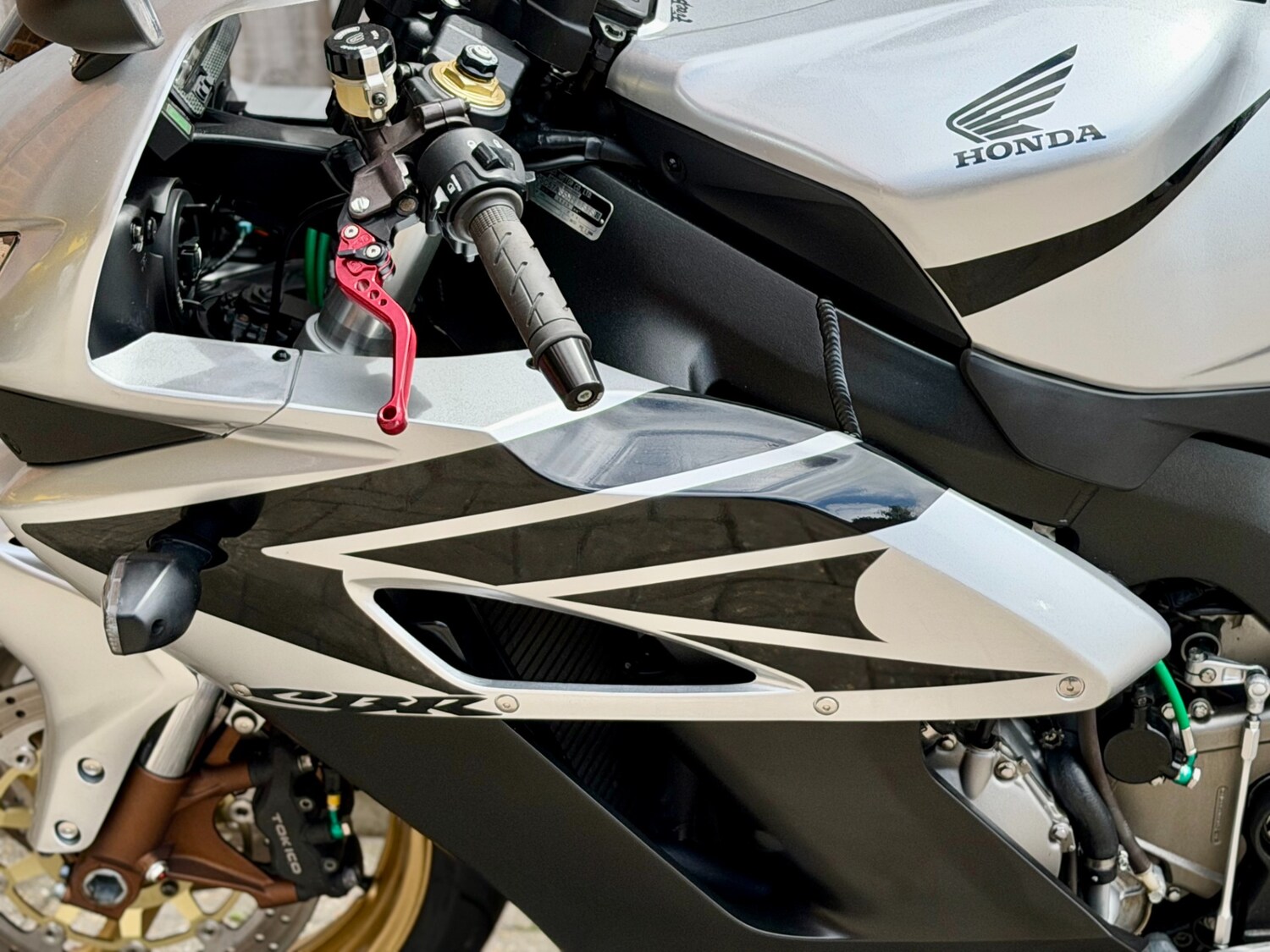 Used Honda CBR 2006 for sale - 78829651: Photo 10