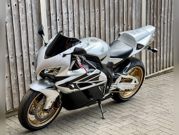 Used Honda CBR 2006 for sale - bike-78829651: Photo