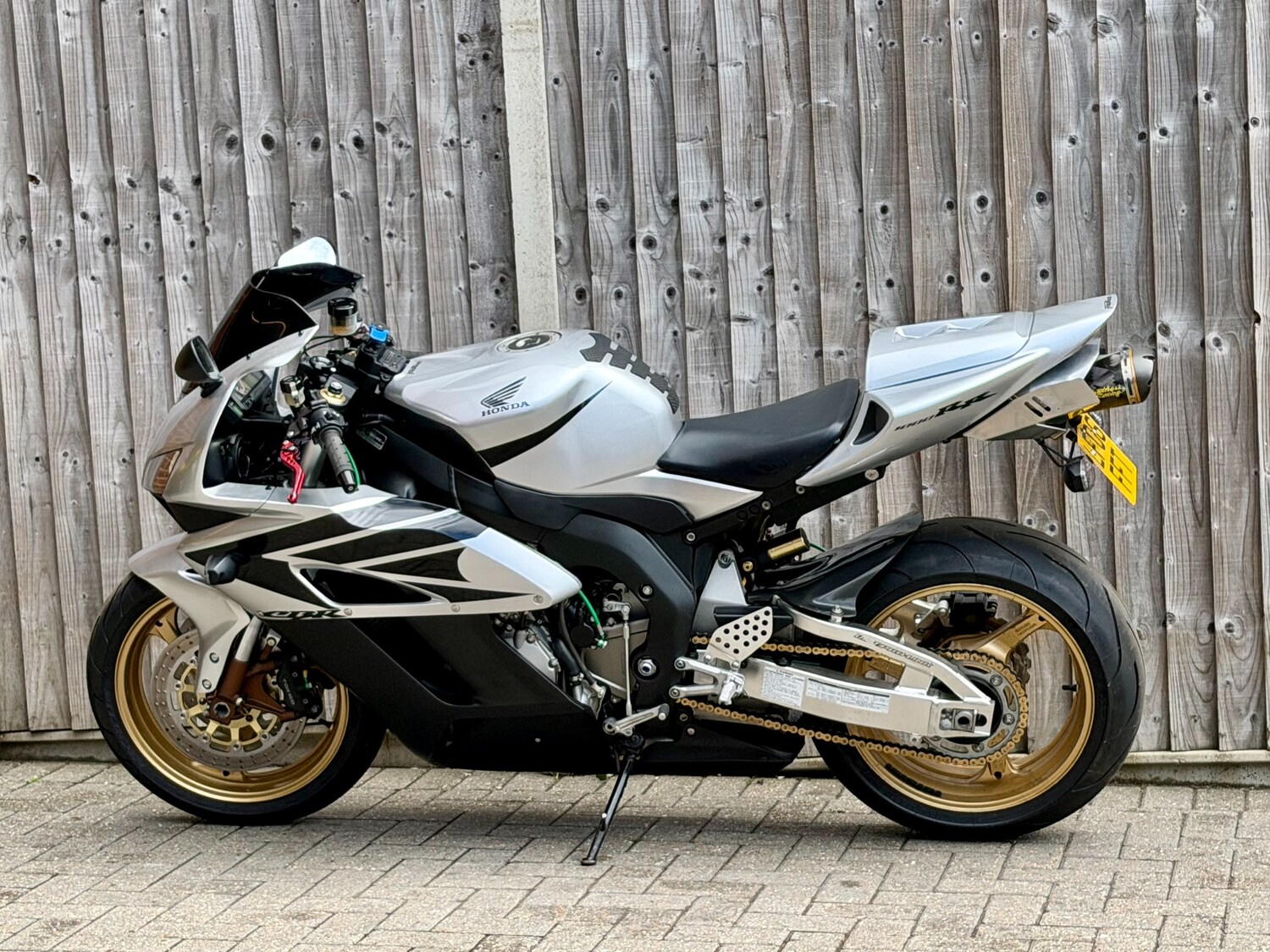 Used Honda CBR 2006 for sale - 78829651: Photo 6