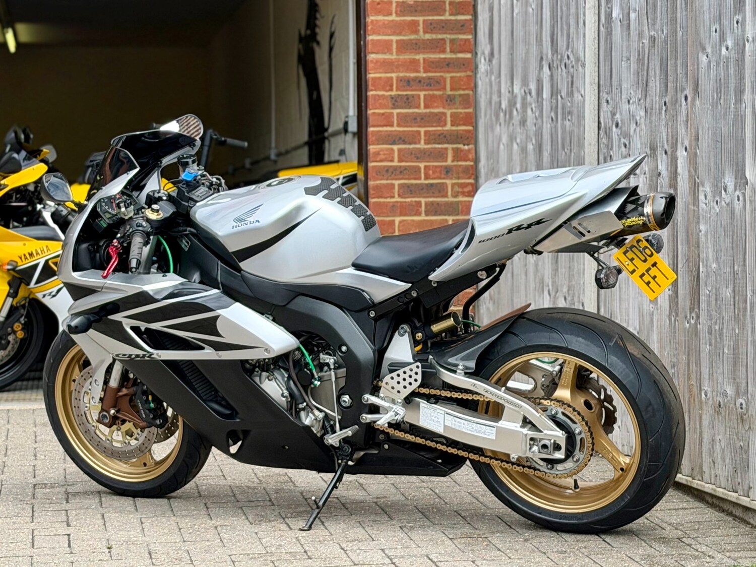 Used Honda CBR 2006 for sale - 78829651: Photo 9