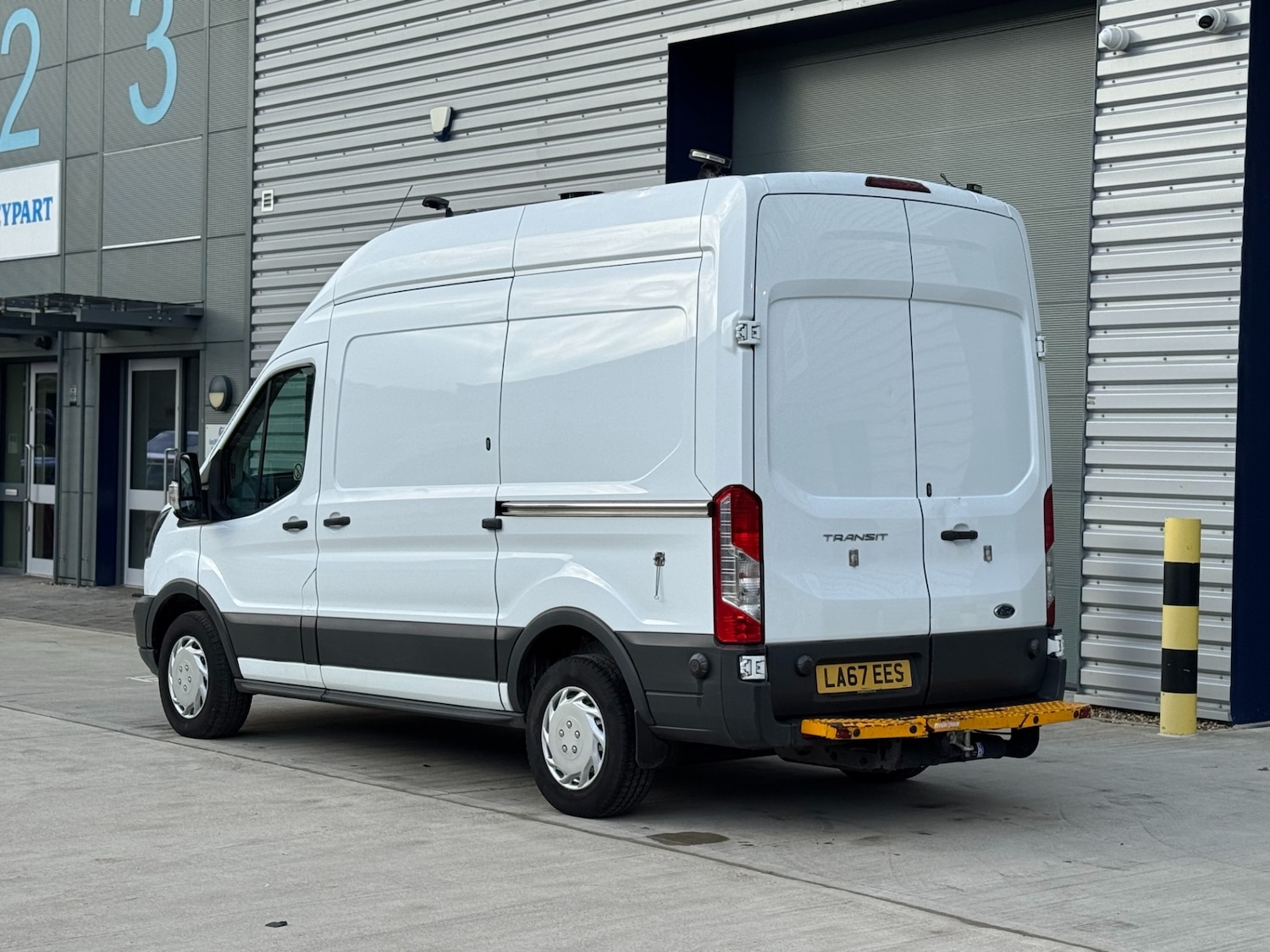 Used Ford Transit 2018 for sale - 76951421: Photo 9