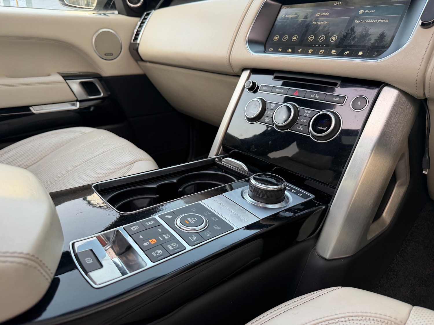 Used Land Rover Range Rover 2017 for sale - 77766547: Photo 27