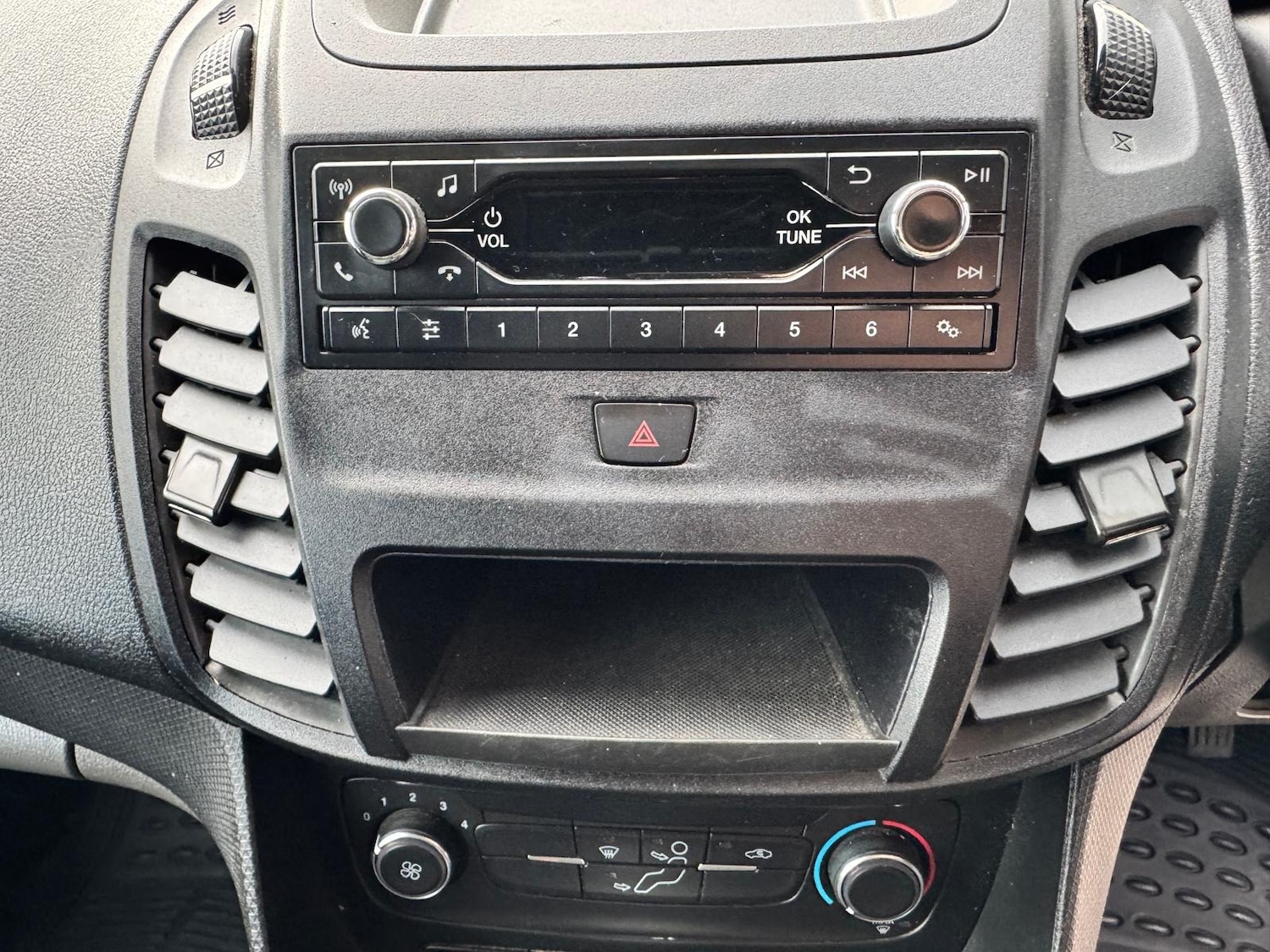 Used Ford Transit Connect 2019 for sale - 77731094: Photo 17