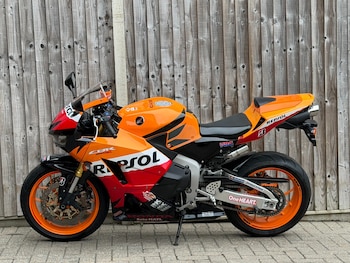 Used Honda CBR 2015 for sale - bike-78776275: Photo