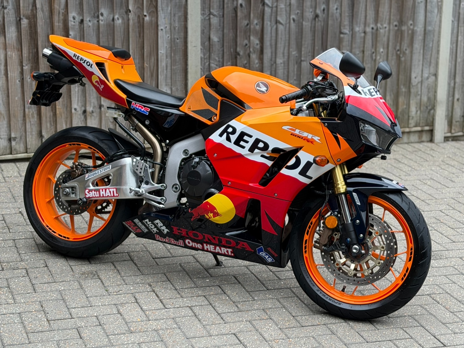 Used Honda CBR 2015 for sale - 78776275: Photo 8