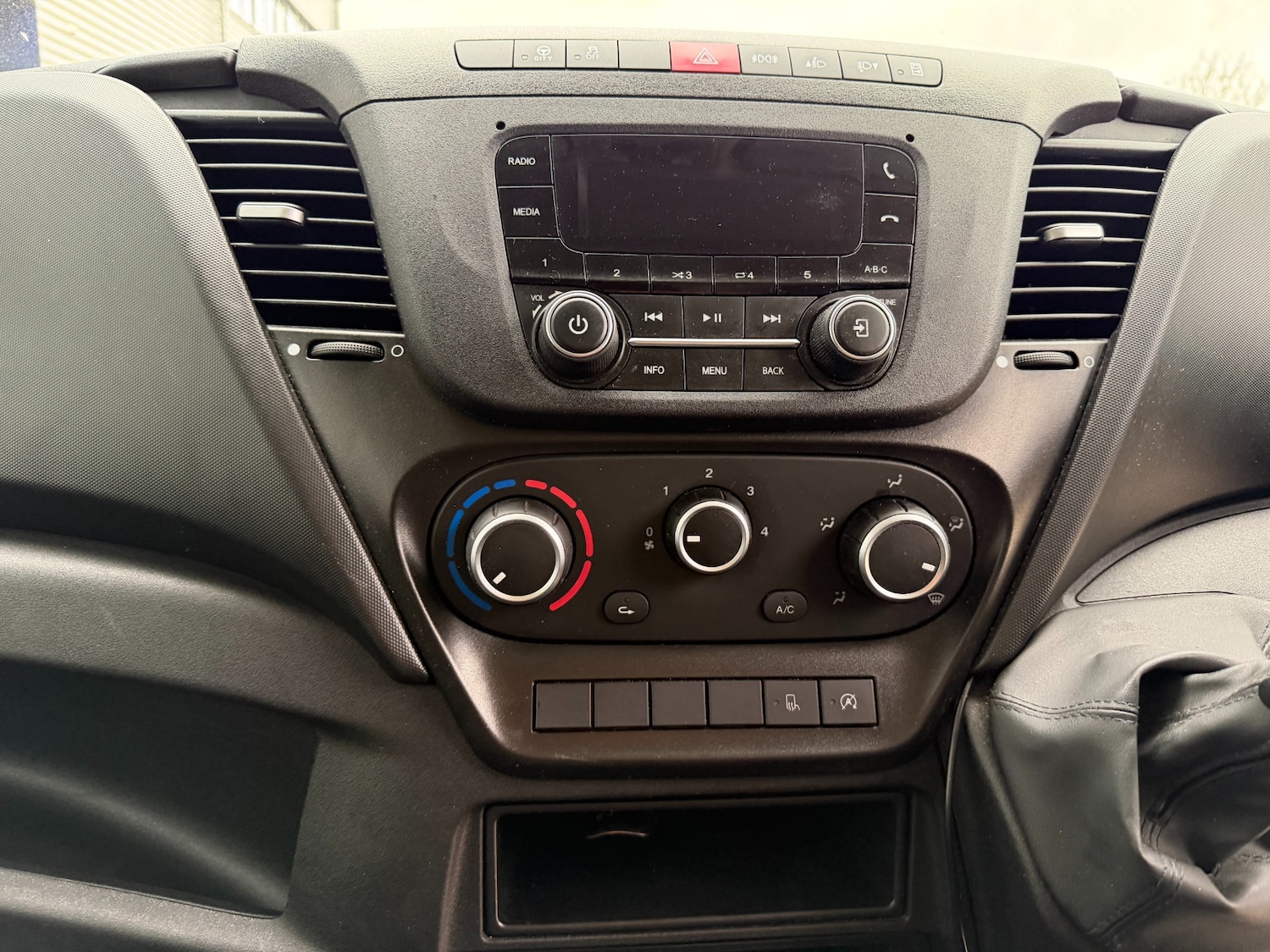 Used Iveco Daily 2022 for sale - 77676457: Photo 22