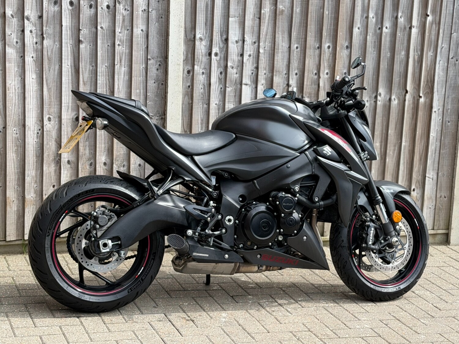 Suzuki GSX-S