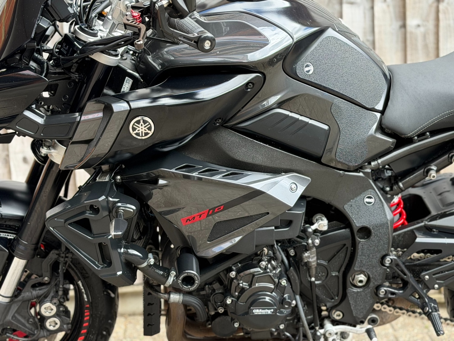 Used Yamaha MT-10 2016 for sale - 78618091: Photo 10