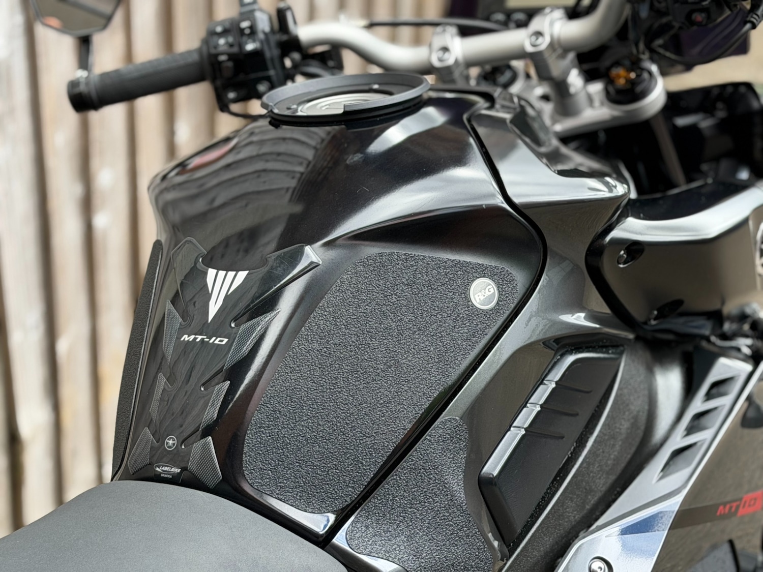 Used Yamaha MT-10 2016 for sale - 78618091: Photo 13
