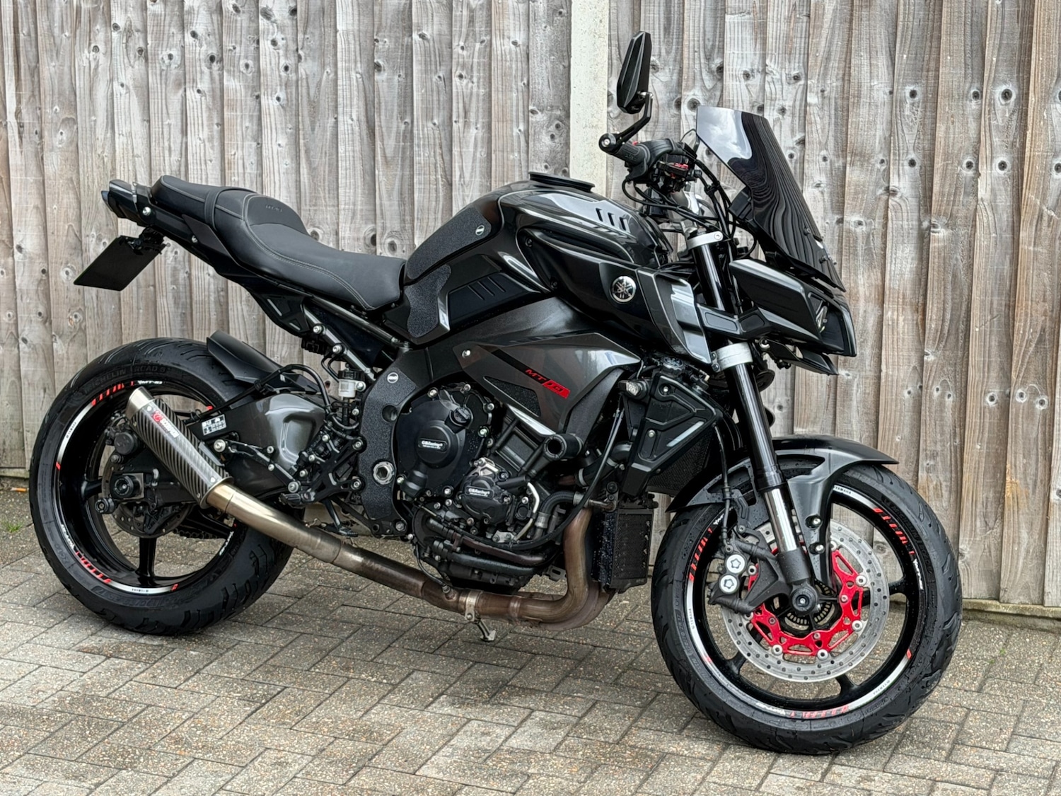 Used Yamaha MT-10 2016 for sale - 78618091: Photo 3