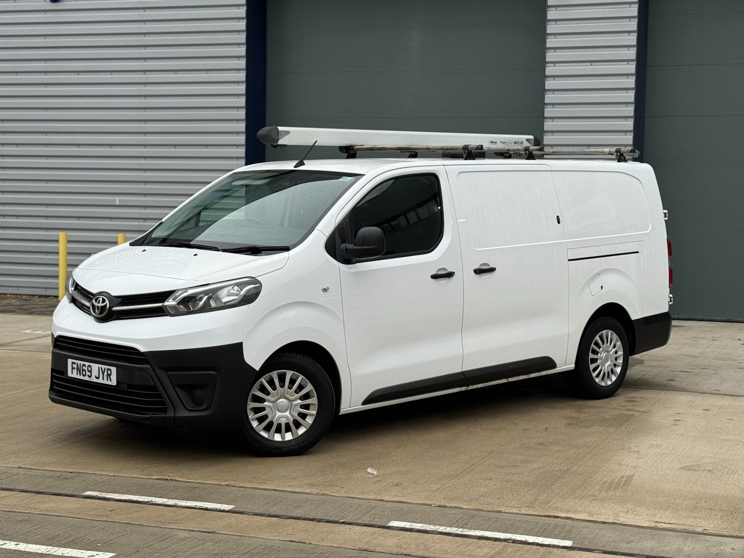 Used Toyota ProAce 2019 for sale - 76982958: Photo 4