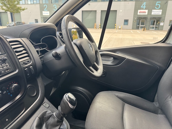 Used Renault Trafic 2020 for sale - 76209142: Photo 11