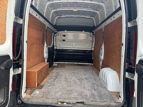Used Renault Trafic 2020 for sale - 76209142: Photo 12