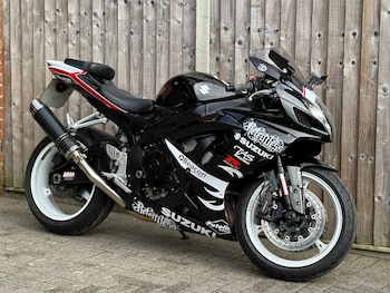 Used Suzuki GSX-R 2007 for sale - bike-77125768: Photo
