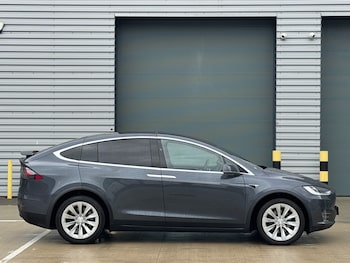 Used Tesla Model X 2017 for sale - 75773284: Photo