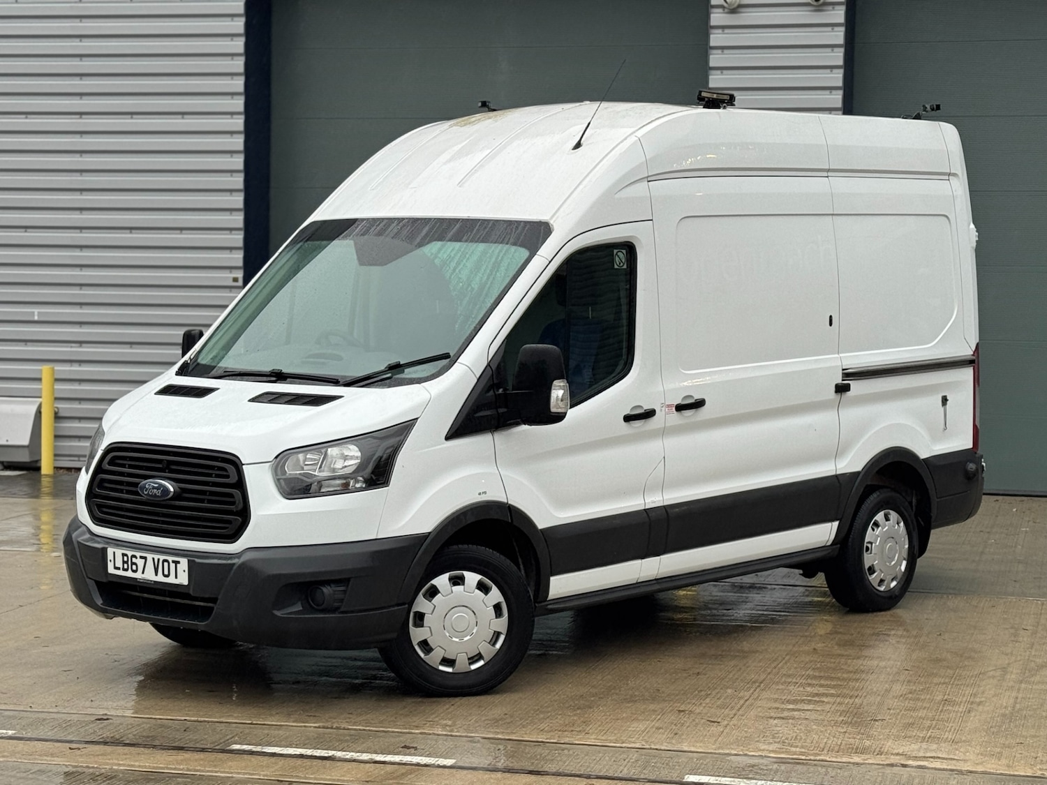 Used Ford Transit 2018 for sale - 76807993: Photo 1