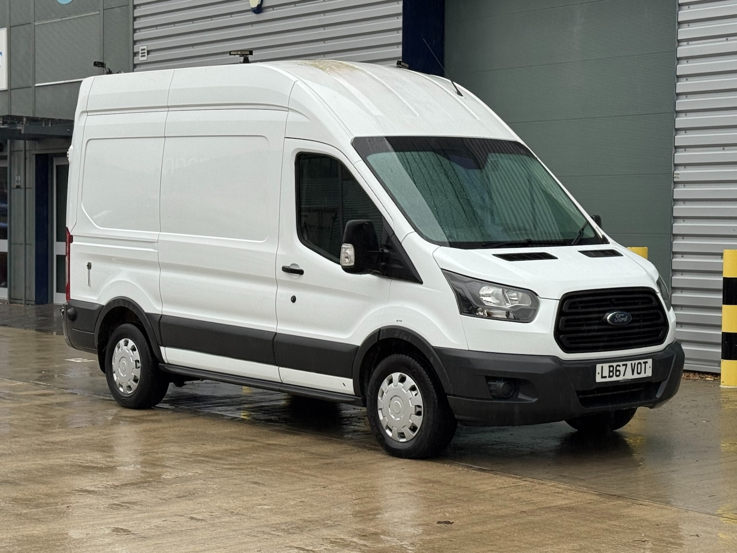 Used Ford Transit 2018 for sale - 76807993: Photo 4