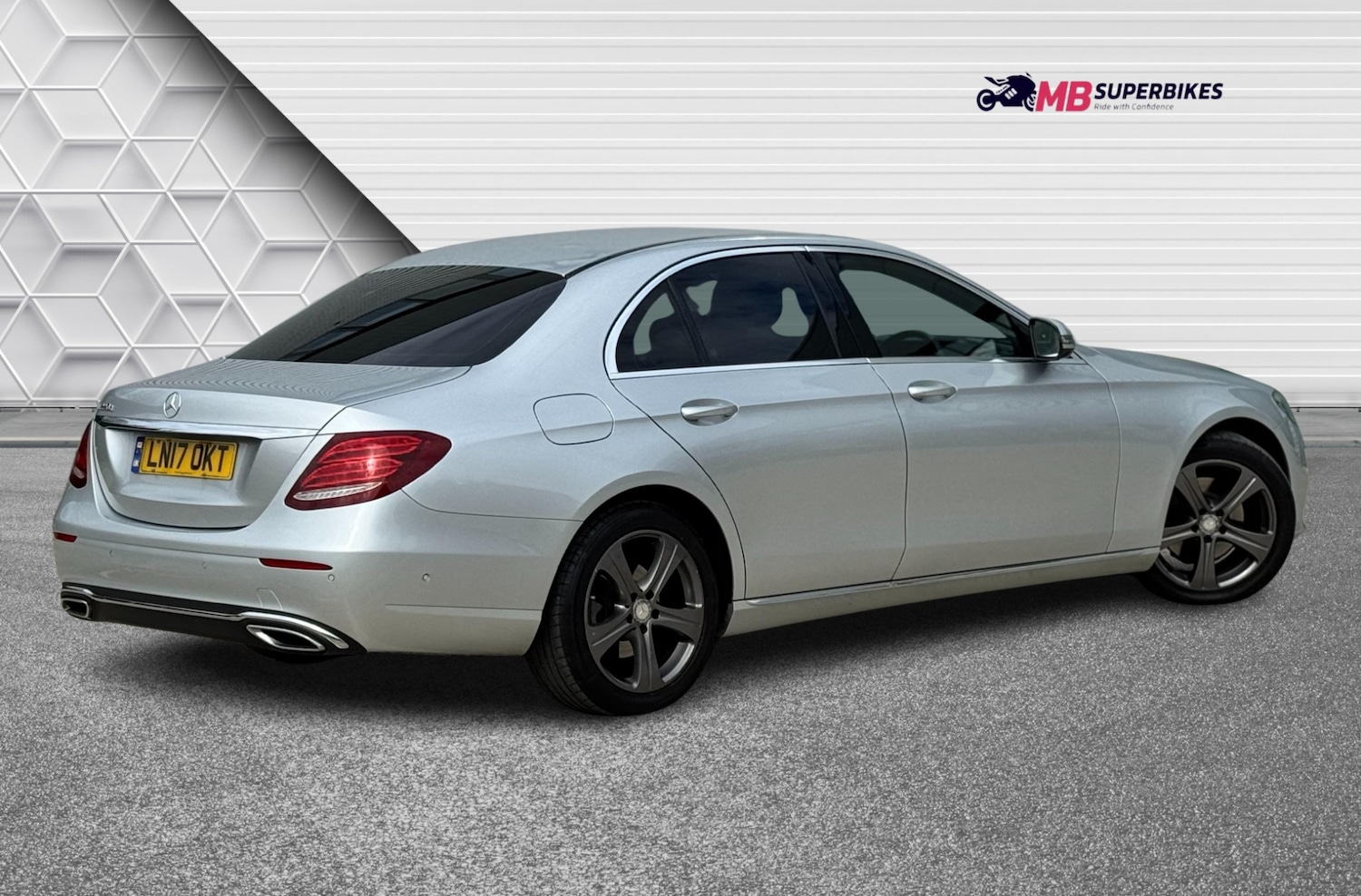 Used Mercedes-Benz E Class 2017 for sale - 78079412: Photo 10