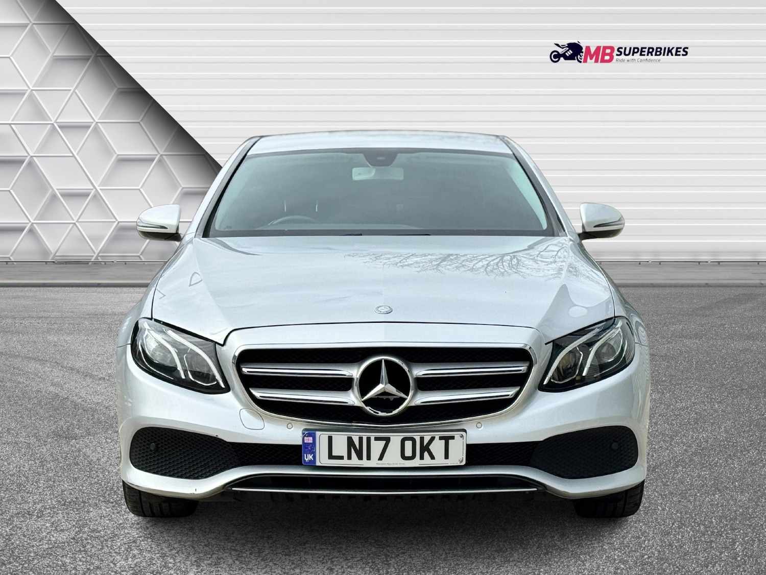 Used Mercedes-Benz E Class 2017 for sale - 78079412: Photo 12