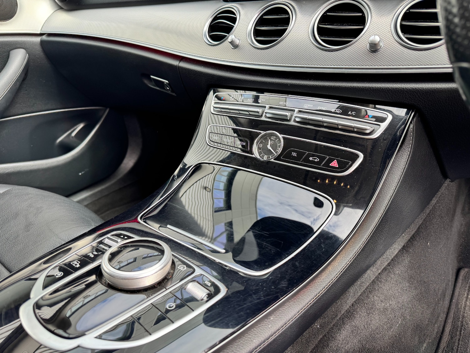 Used Mercedes-Benz E Class 2017 for sale - 78079412: Photo 26