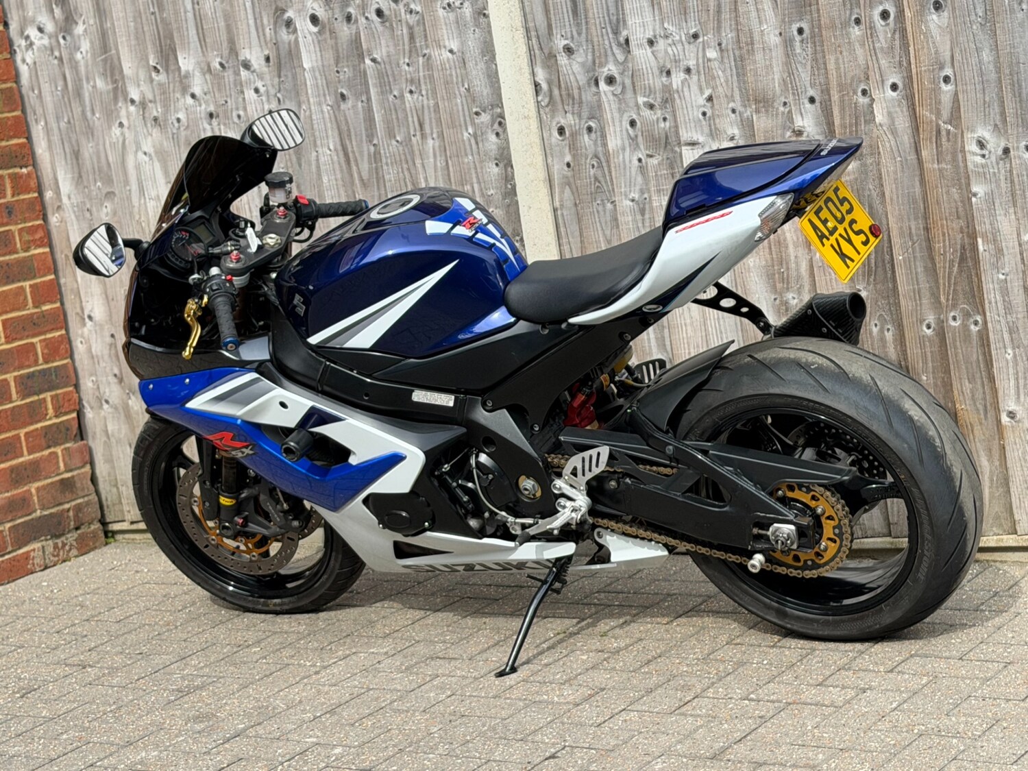 Used Suzuki GSX-R 2005 for sale - 78909427: Photo 9