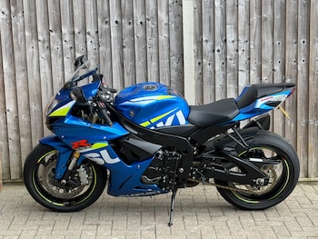 Used Suzuki GSX-R 2015 for sale - bike-78317282: Photo