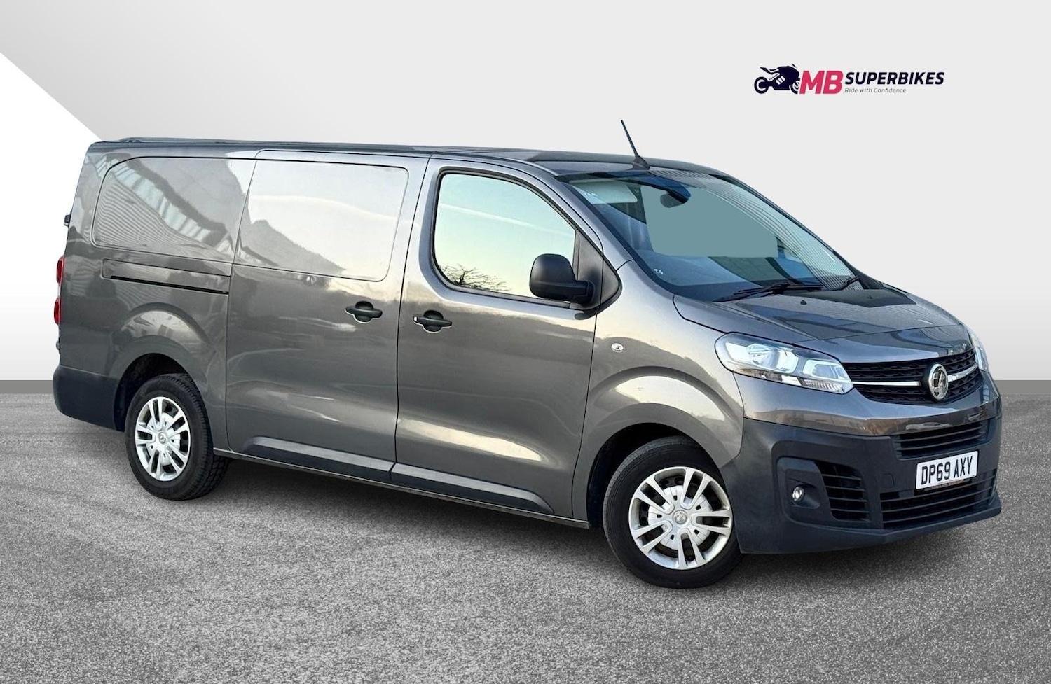 Used Vauxhall Vivaro 2020 for sale - 77954319: Photo 2