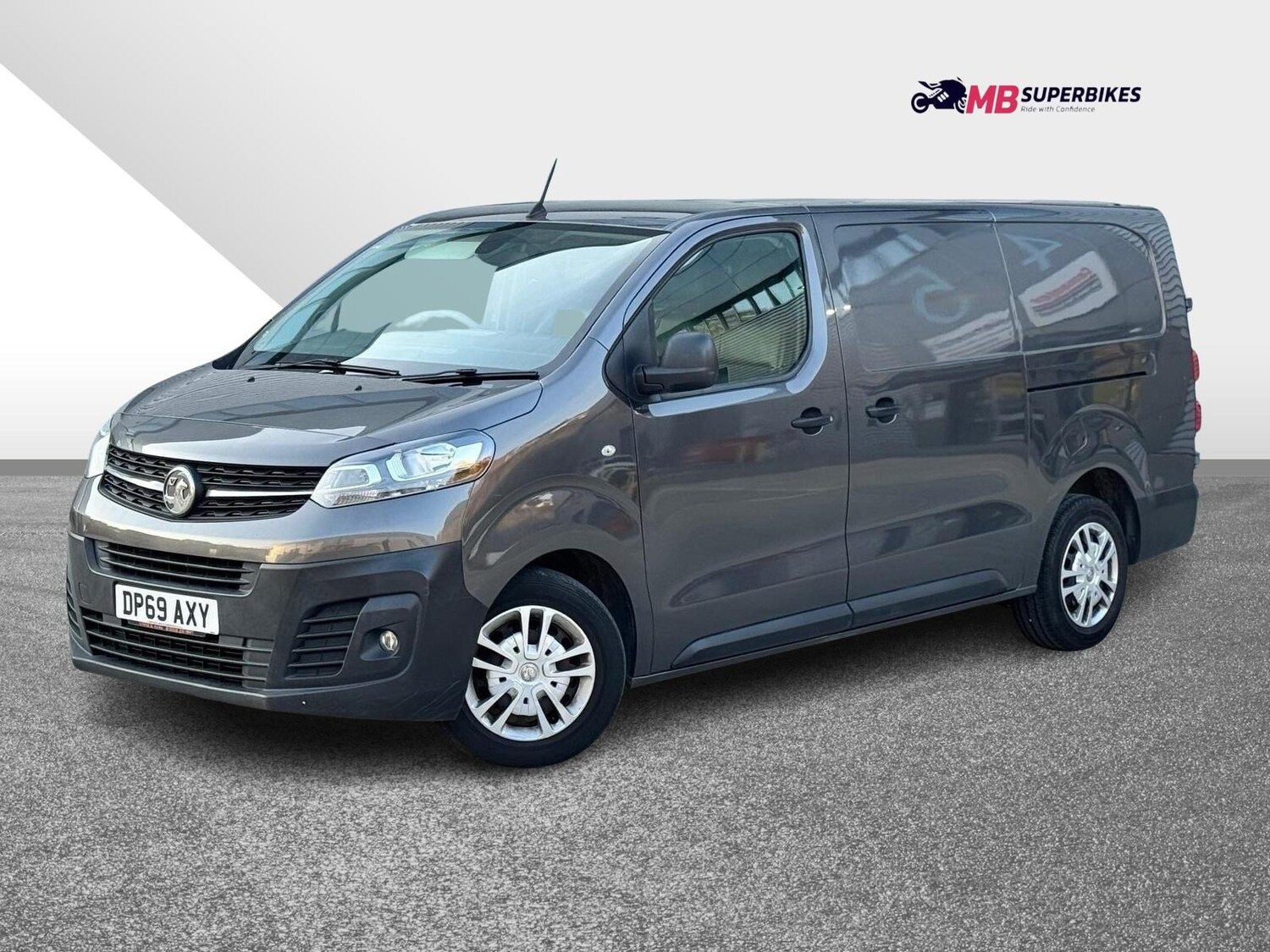 Used Vauxhall Vivaro 2020 for sale - 77954319: Photo 3