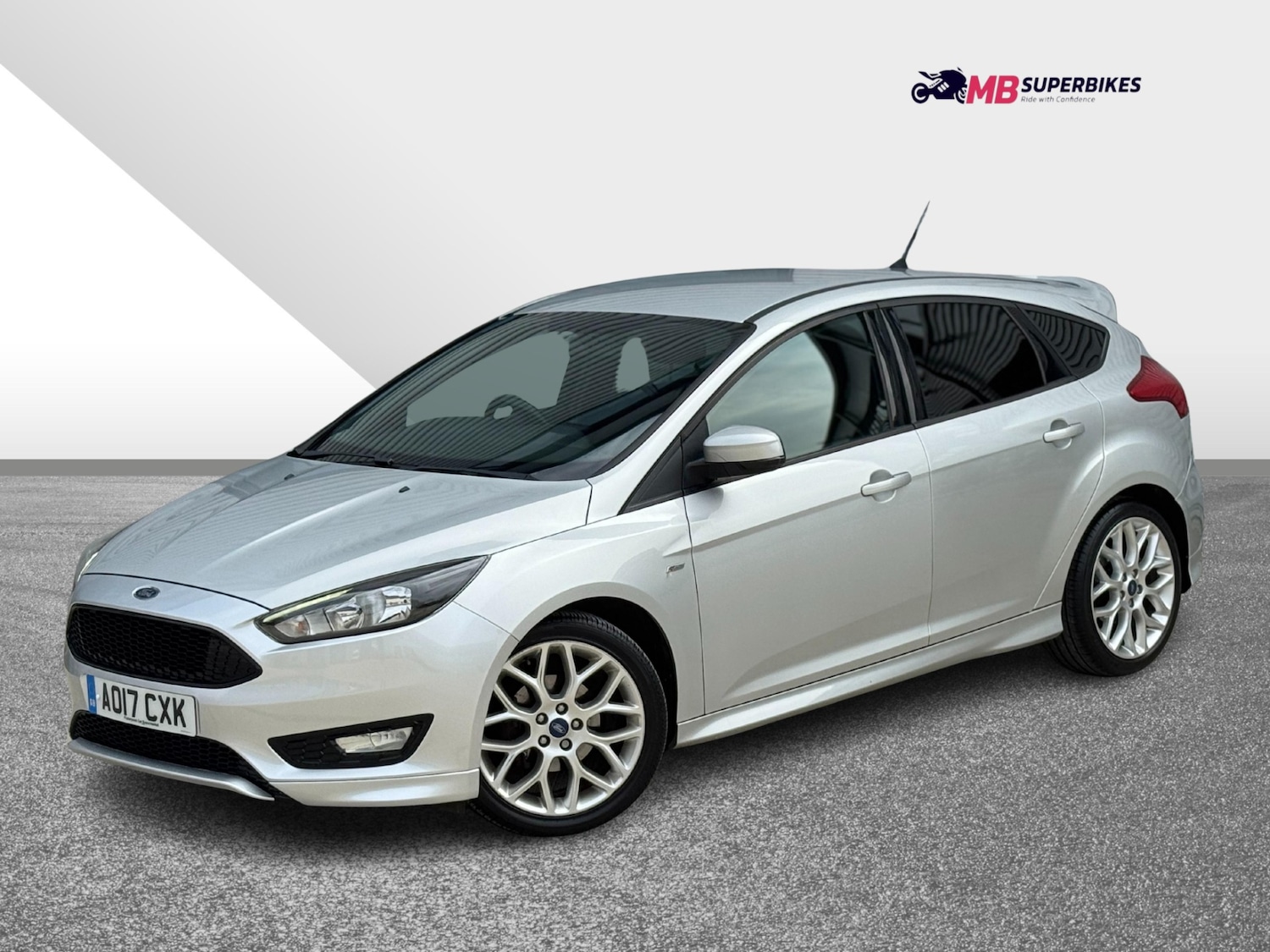 Used Ford Focus 2017 for sale - 77985102: Photo 11