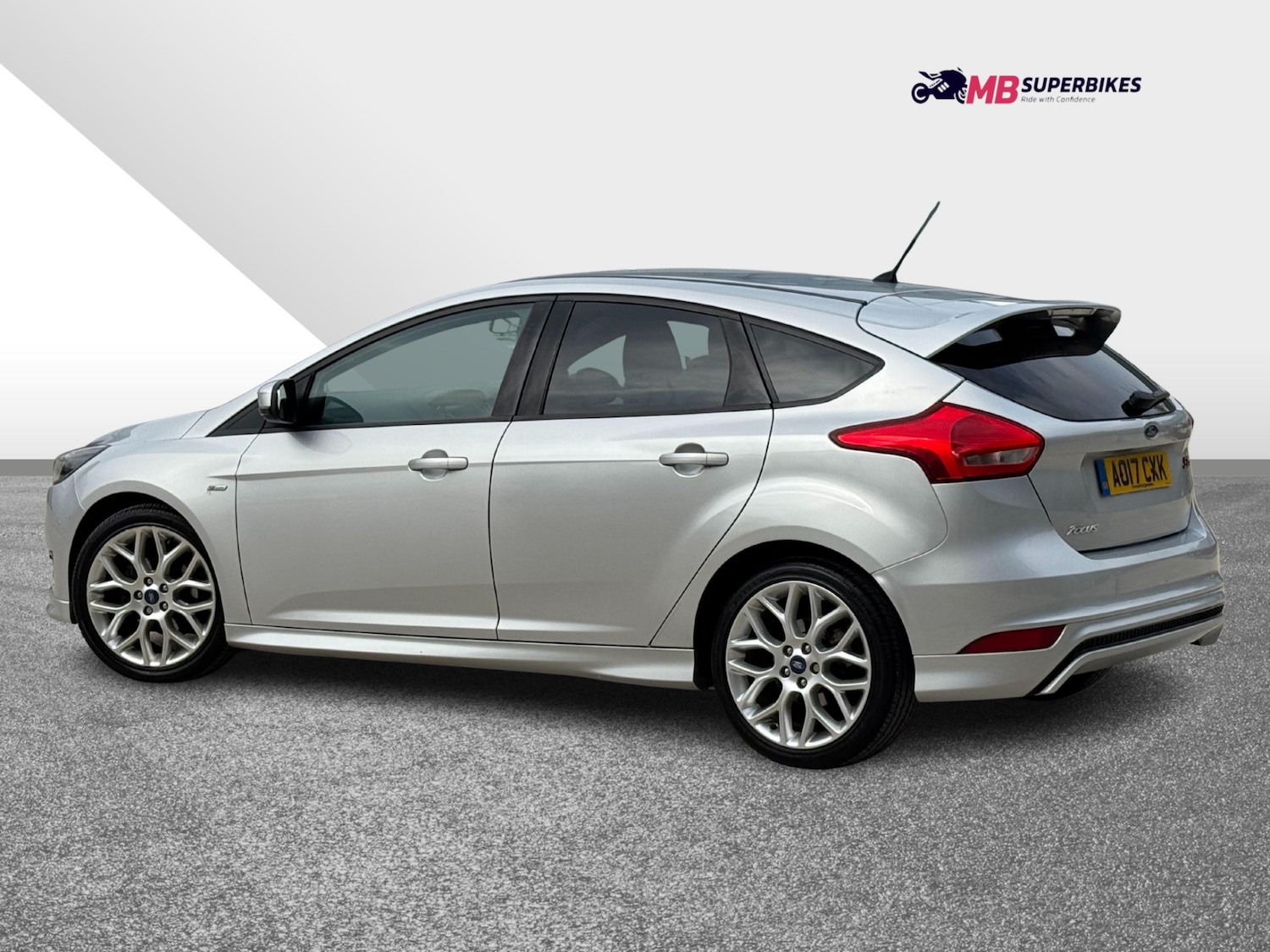 Used Ford Focus 2017 for sale - 77985102: Photo 17