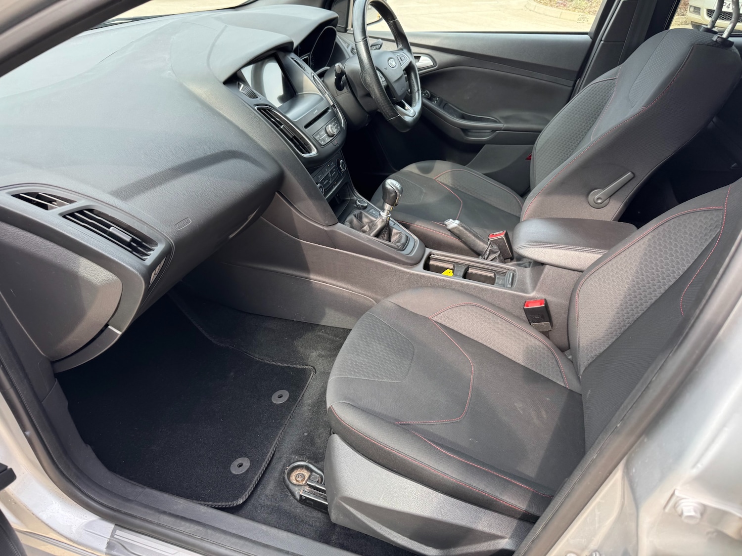 Used Ford Focus 2017 for sale - 77985102: Photo 25