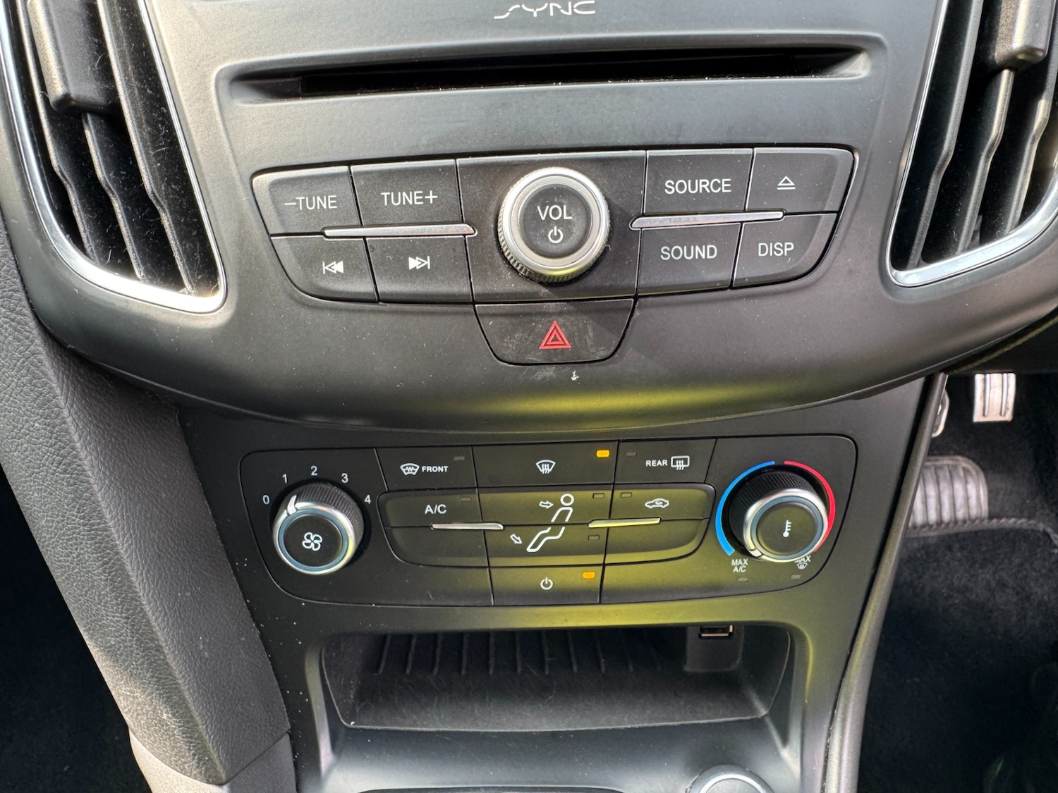 Used Ford Focus 2017 for sale - 77985102: Photo 34