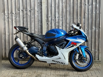 Used Suzuki GSX-R 2011 for sale - bike-77353846: Photo