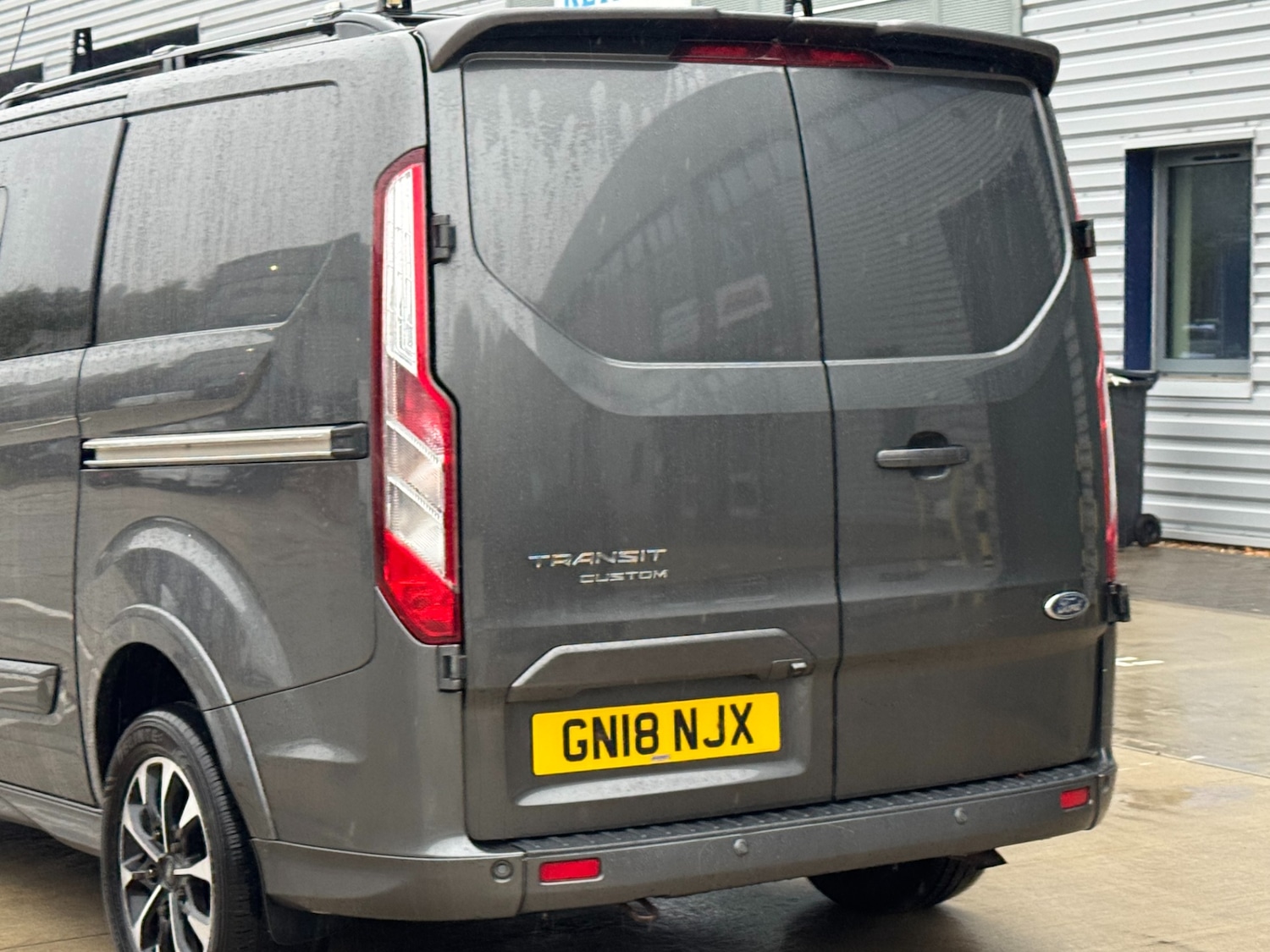 Used Ford Transit Custom 2018 for sale - 76157097: Photo 10