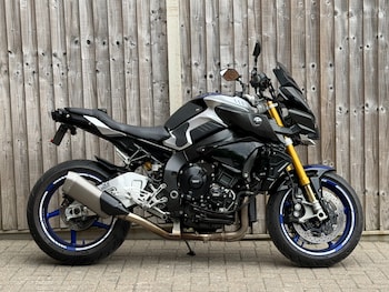 Used Yamaha MT-10 2018 for sale - bike-78736488: Photo