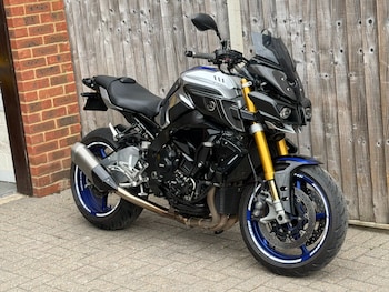 Used Yamaha MT-10 2018 for sale - bike-78736488: Photo