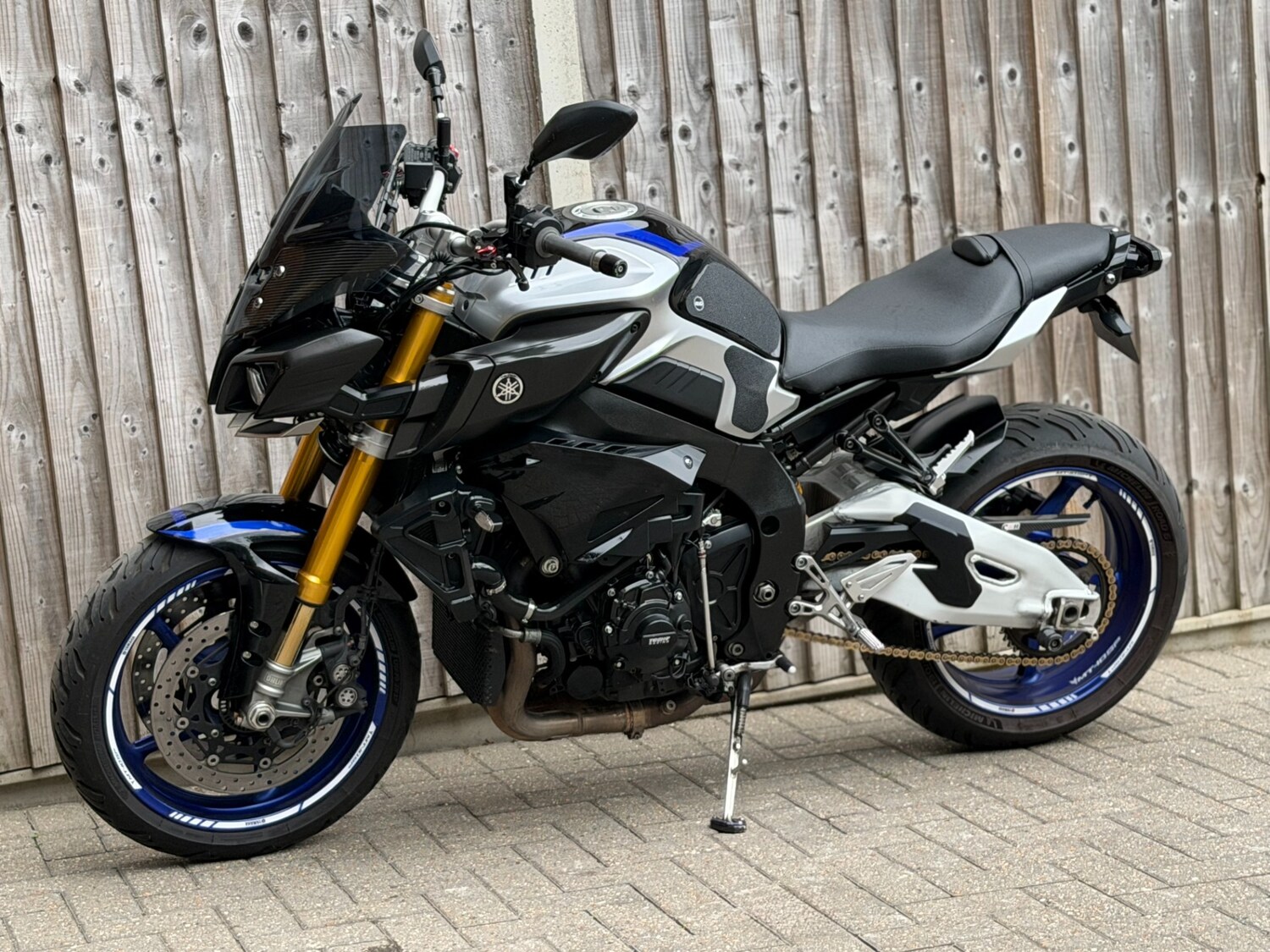 Used Yamaha MT-10 2018 for sale - 78736488: Photo 5