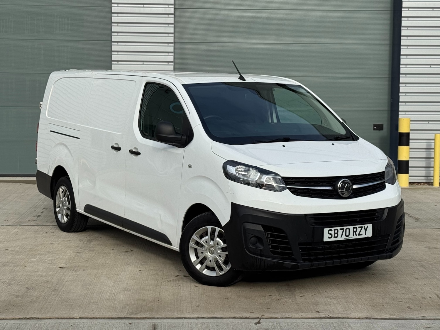 Used Vauxhall Vivaro 2020 for sale - 76340846: Photo 1