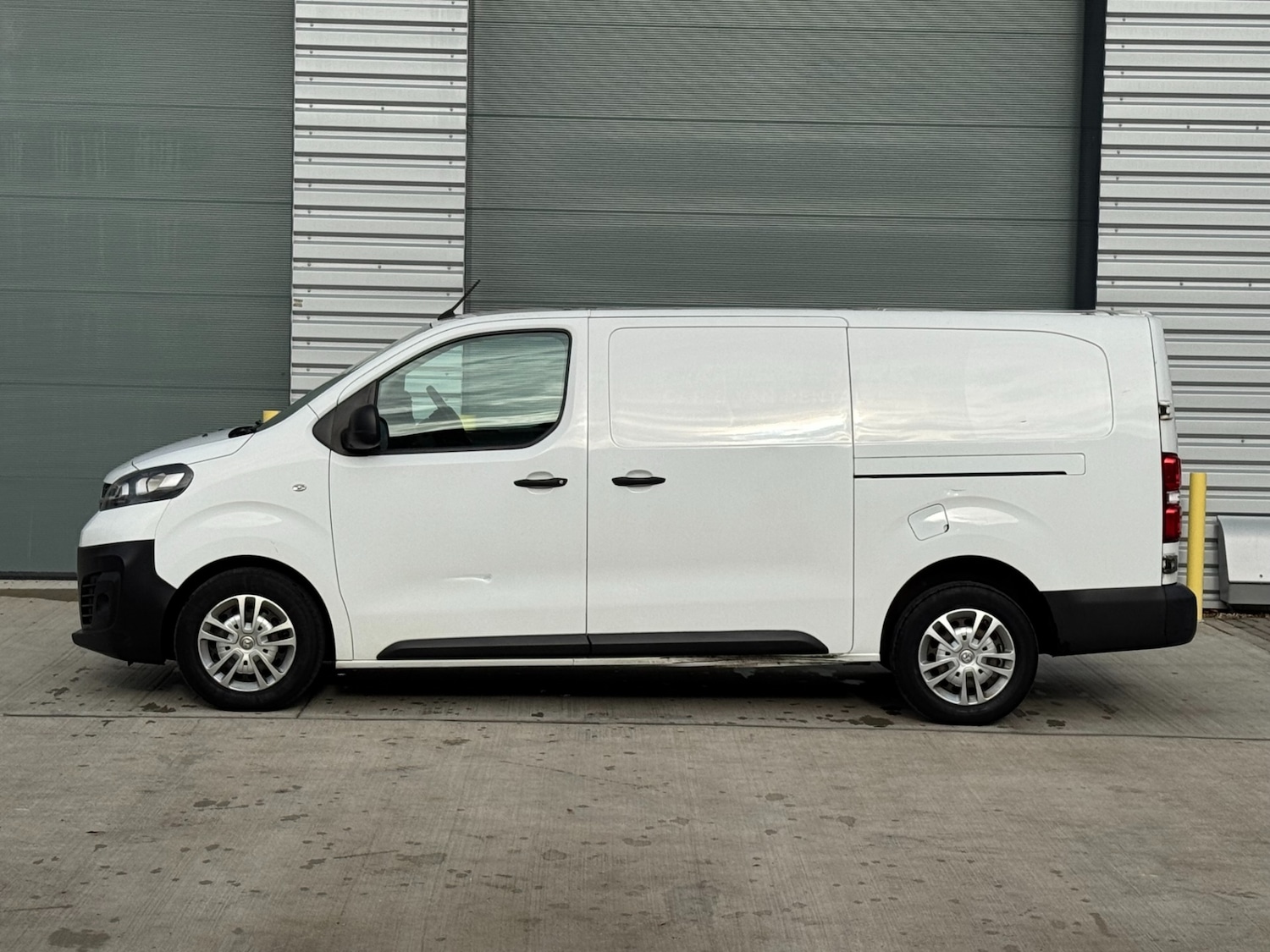 Used Vauxhall Vivaro 2020 for sale - 76340846: Photo 6