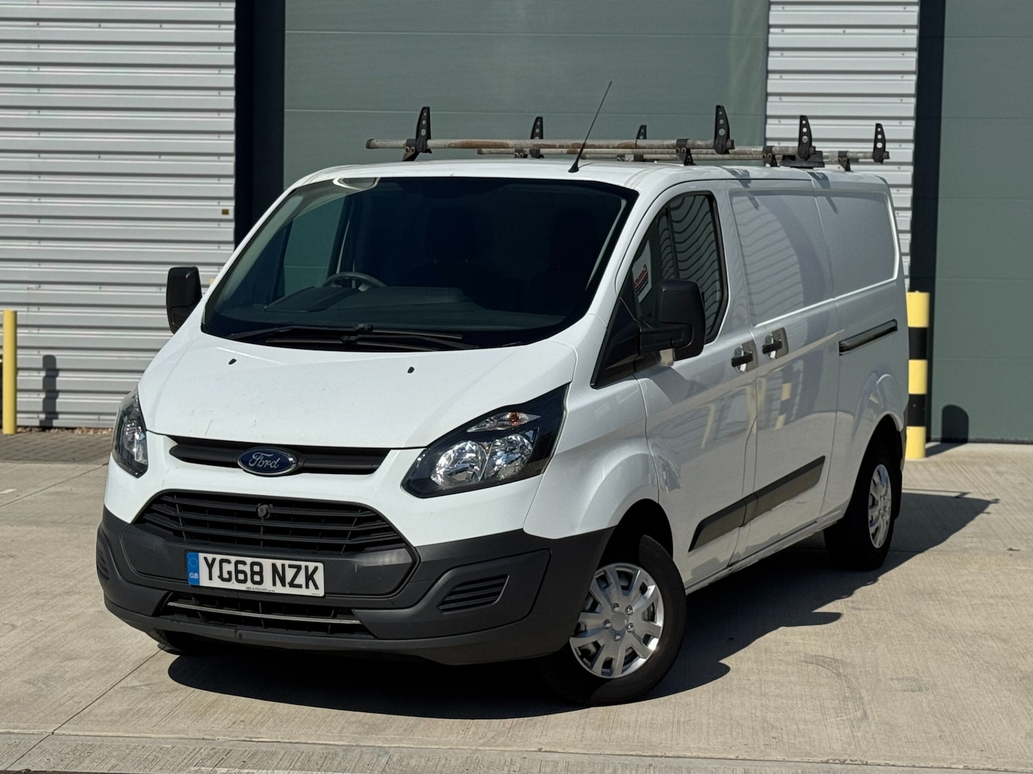 Used Ford Transit Custom 2018 for sale - 76006620: Photo 2